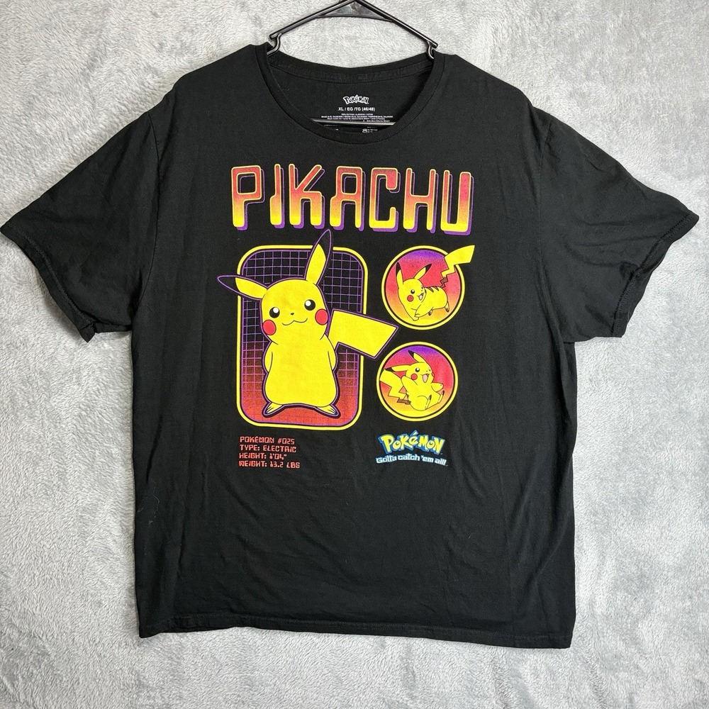 Pokemon Adult XL 46/48 Pikachu Print Short Sleeve T-shirt
